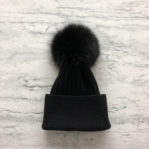 Black Pom Pom Beanie